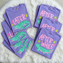 Load image into Gallery viewer, Front &amp; Back Gator Solid tee (Pink)
